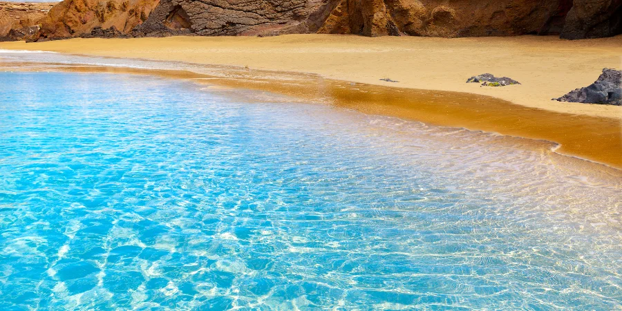 Cuándo es temporada baja en Canarias