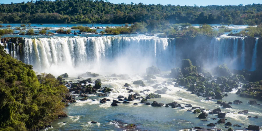 la mejor epoca para viajar a las cataratas de iguazu